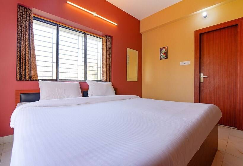 Fabhotel Amar Raj Inn