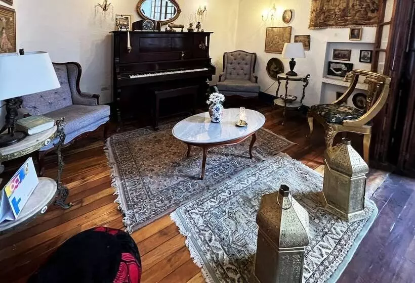 هتل Galería Casa De La Luz