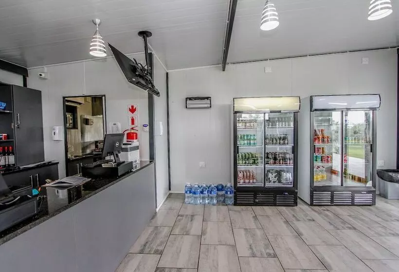 Hotelli Sleepover Orpen Gate