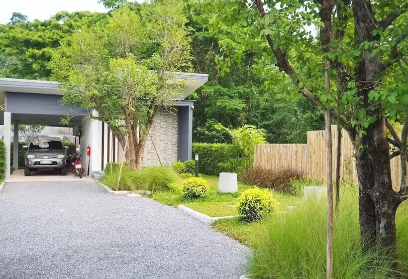 ホテル Blue Moon Boutique Resort