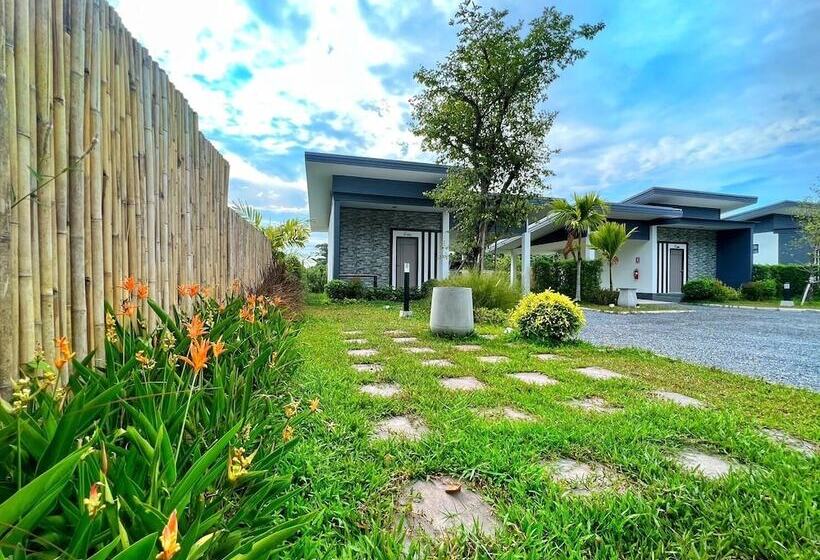 酒店 Blue Moon Boutique Resort