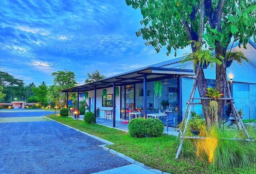 酒店 Blue Moon Boutique Resort