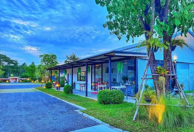 ホテル Blue Moon Boutique Resort
