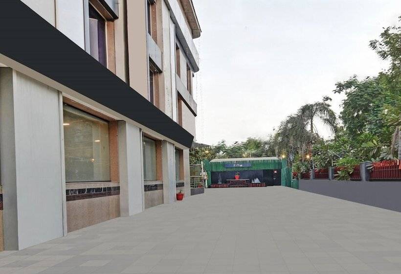 ホテル Treebo Trend Kia Residency