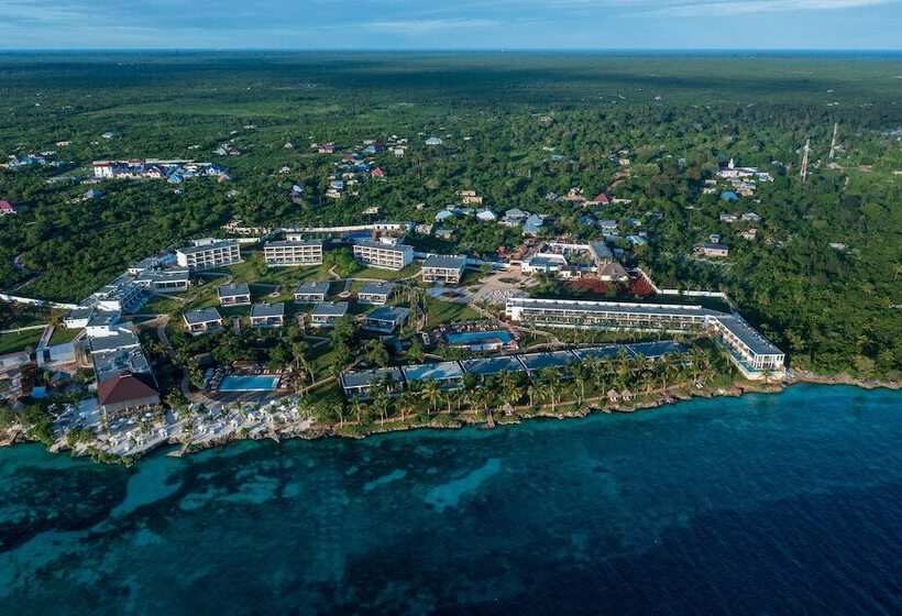 リゾートホテル Aldiana Club Zanzibar Kwanza