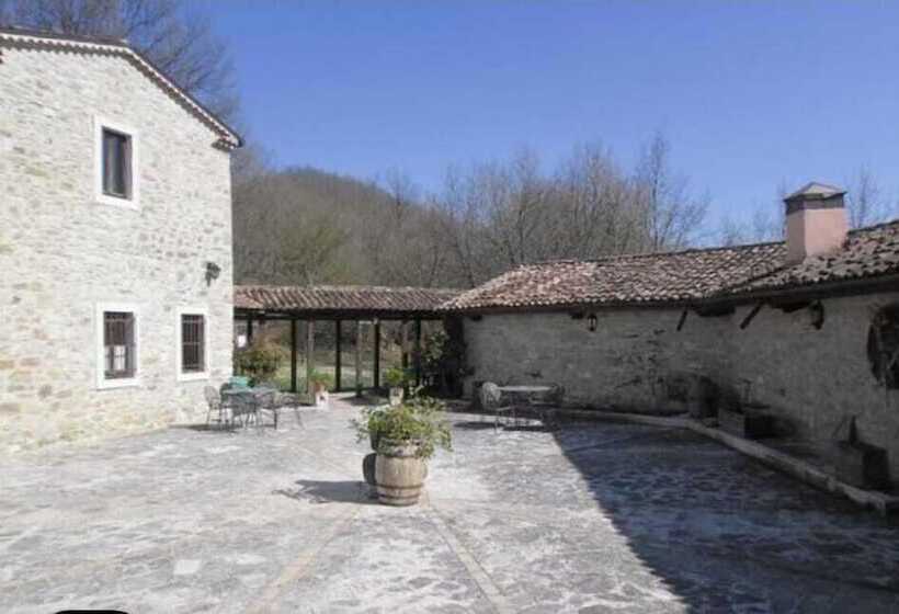 Bed and Breakfast Casale Cipriani