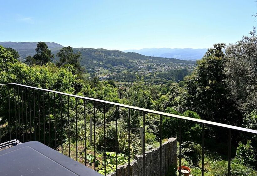 تختخواب و صبحانه Peneda Ecofarm