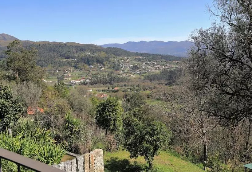 ベッドアンドブレックファースト Peneda Ecofarm