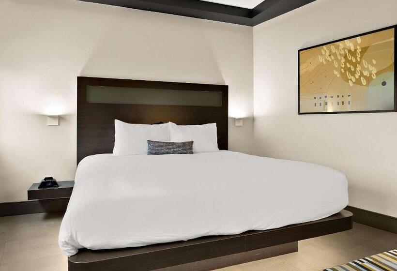 Cityflatshotel   Port Huron, Ascend Hotel Collection