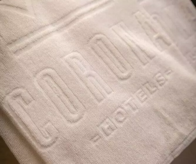 Hotelli Corona De Padrón