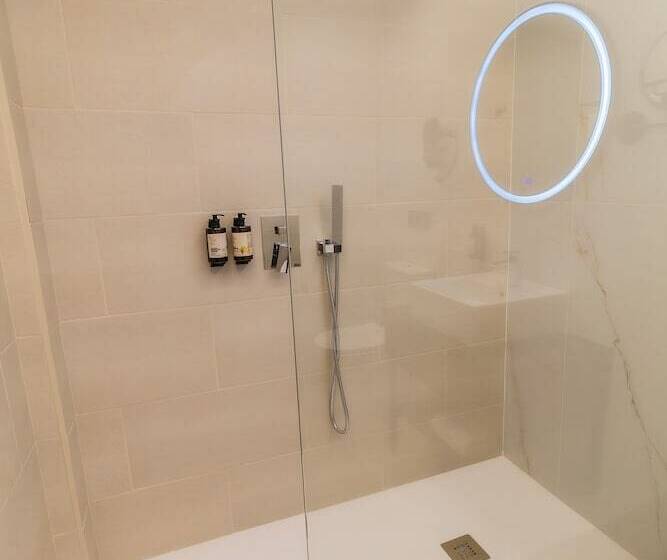 호텔 Corona De Padrón