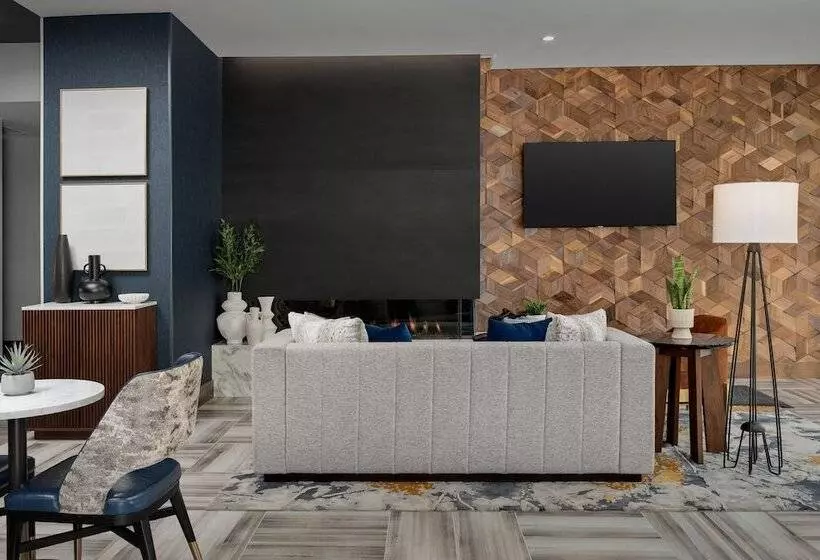 هتل Courtyard By Marriott Bozeman