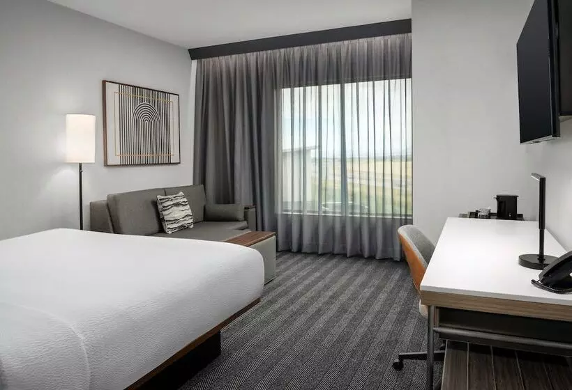 هتل Courtyard By Marriott Bozeman