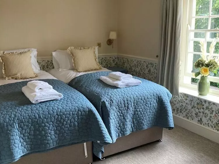 Hotelli Fleur De Lys Bampton