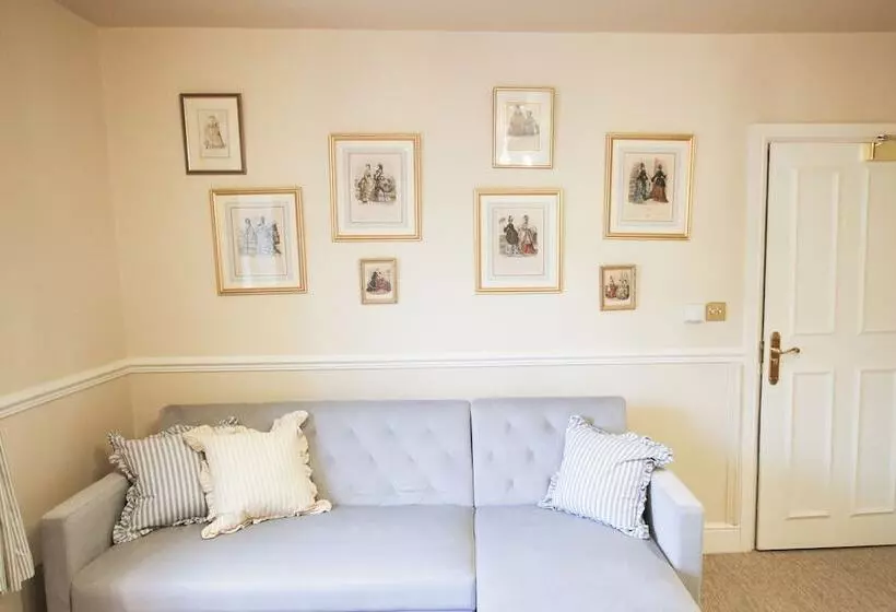 Hotelli Fleur De Lys Bampton