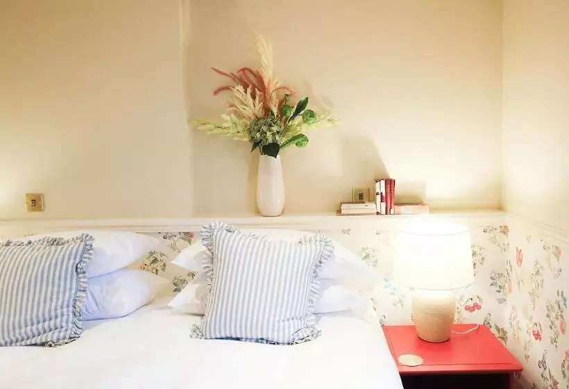 Hotelli Fleur De Lys Bampton