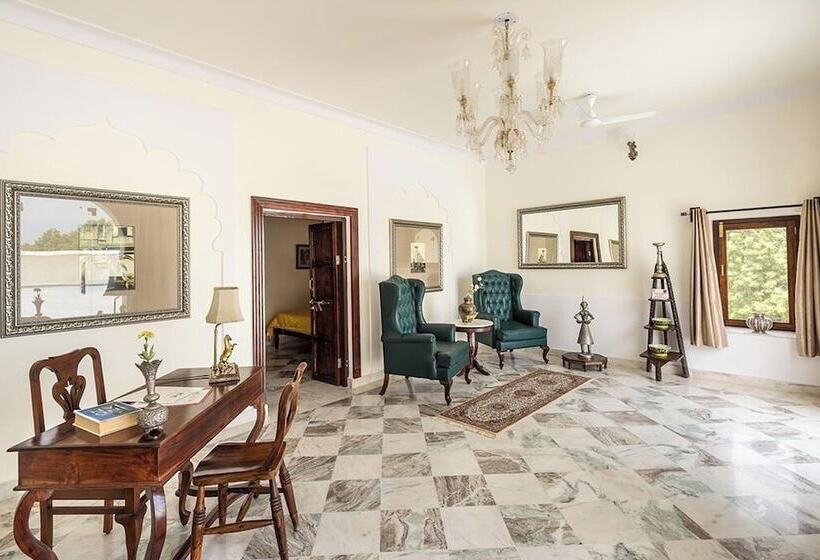 Hotel Fort Barli A 16th Century Castle