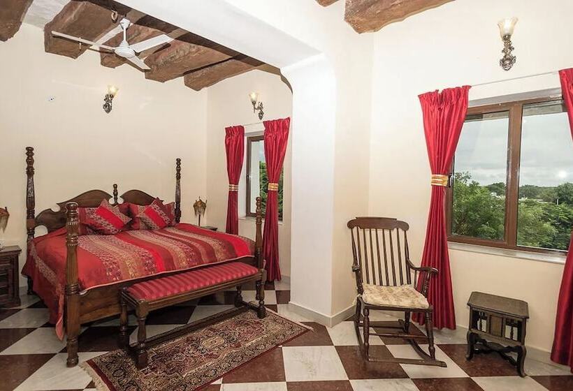 Hotel Fort Barli A 16th Century Castle