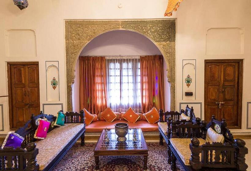 Hotel Fort Barli A 16th Century Castle