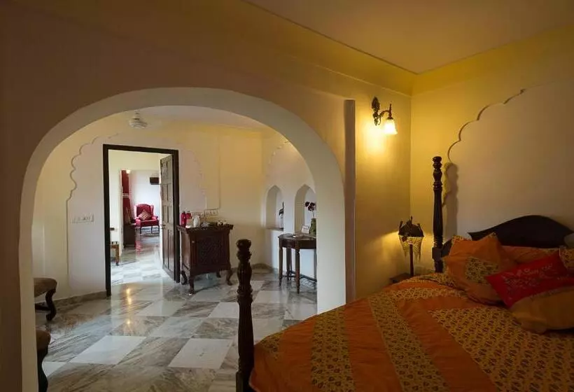 Hotelli Fort Barli   A 16th Century Castle