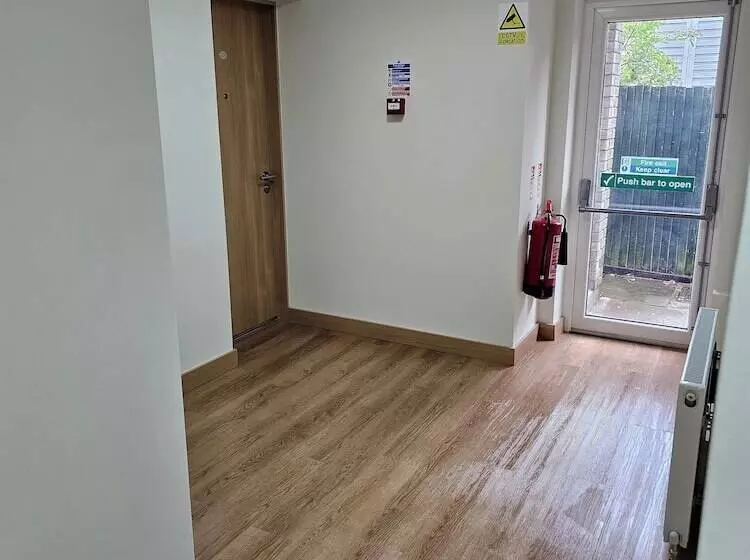 Hotelli Homefield Lodge