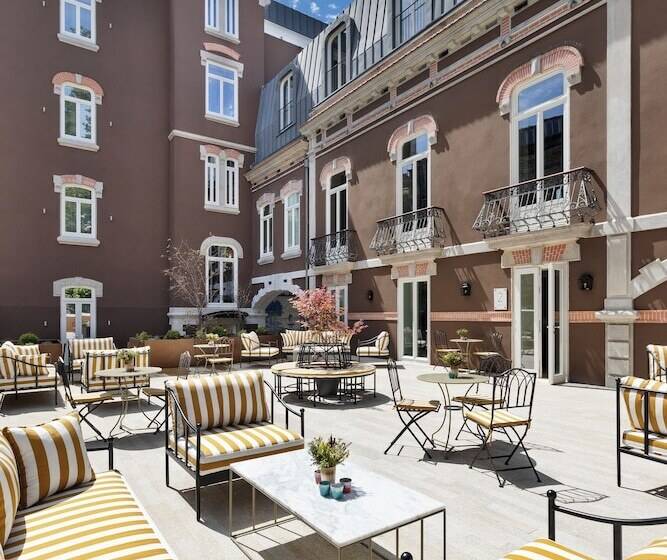 هتل One Shot Palácio Cedofeita