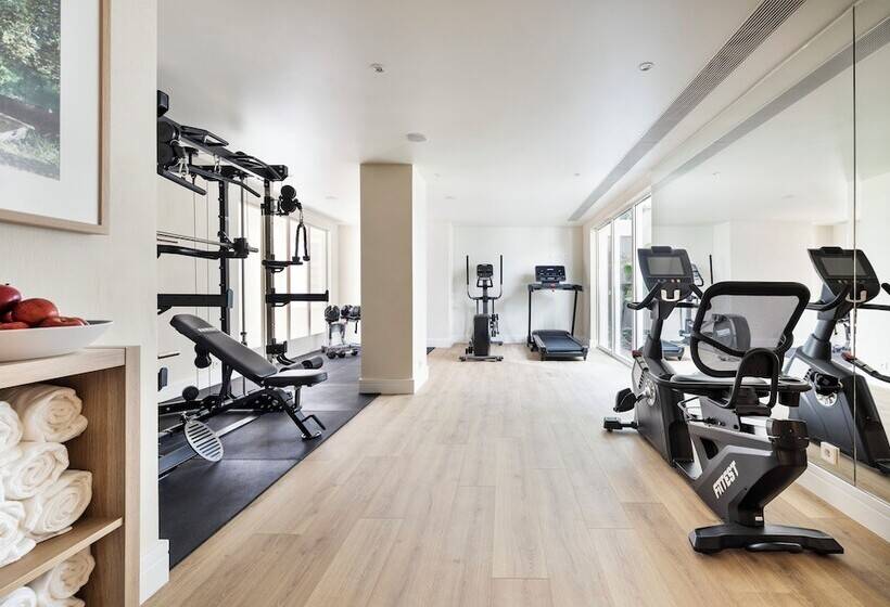 هتل One Shot Palácio Cedofeita