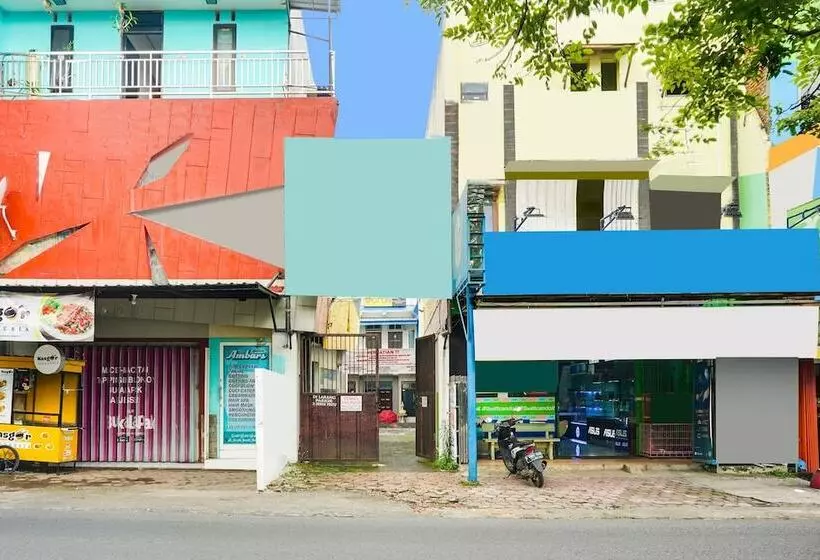 ホテル Serayu Sumbersari Homestay By Oyo