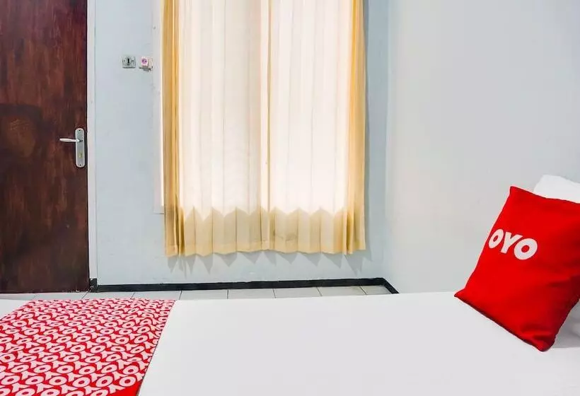 ホテル Serayu Sumbersari Homestay By Oyo