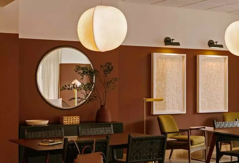 Hotelli Sonder The Fitz