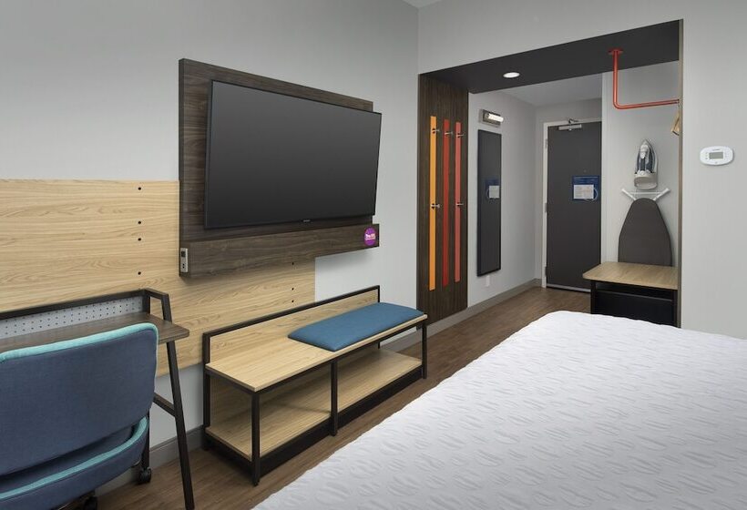 Отель Tru By Hilton Jacksonville Airport I 95