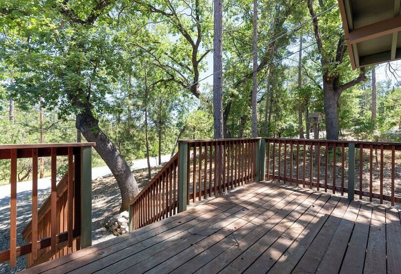 Immersed In Nature! Manzanita Cabin W/hot Tub