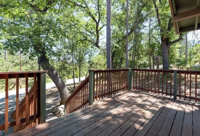 Immersed In Nature! Manzanita Cabin W/hot Tub