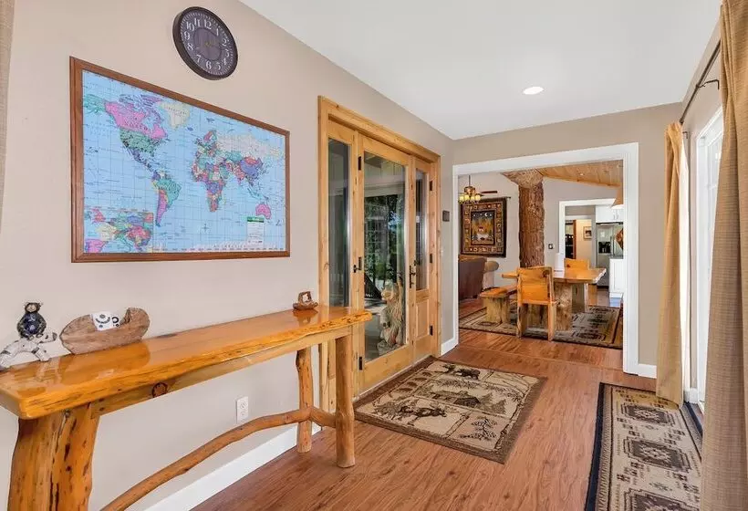 Immersed In Nature! Manzanita Cabin W/hot Tub