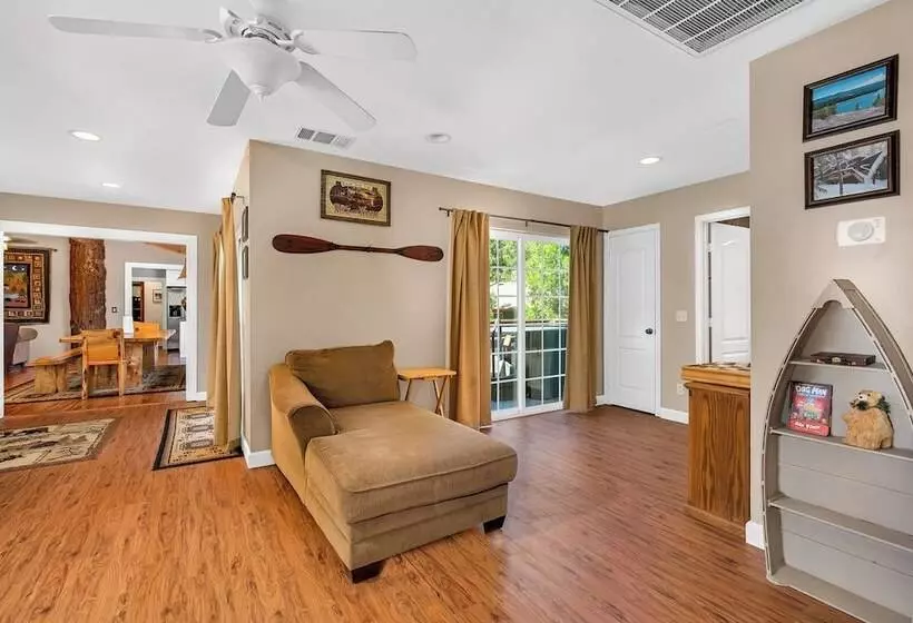 Immersed In Nature! Manzanita Cabin W/hot Tub