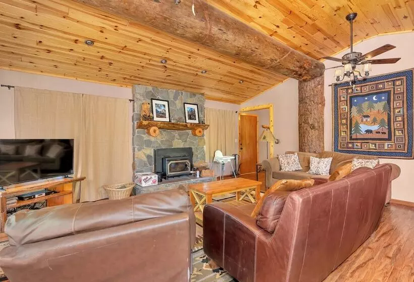 Immersed In Nature! Manzanita Cabin W/hot Tub