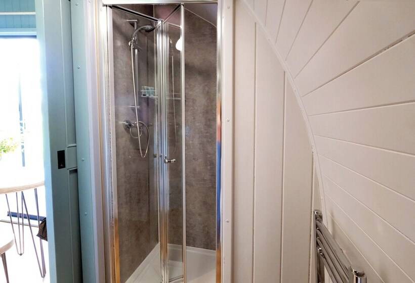 Ocean View 5 1 Bed Pod Llanrhidian