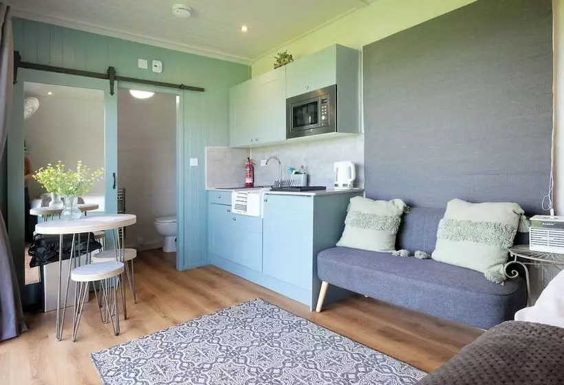 Ocean View 5   1 Bed Pod   Llanrhidian