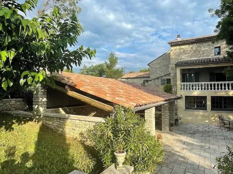 ペンション La Serre Des Mourgues