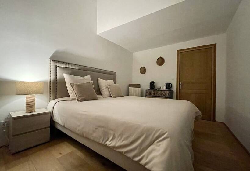 Пансион La Serre Des Mourgues