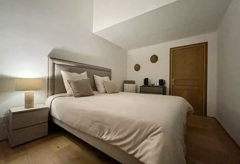 ペンション La Serre Des Mourgues