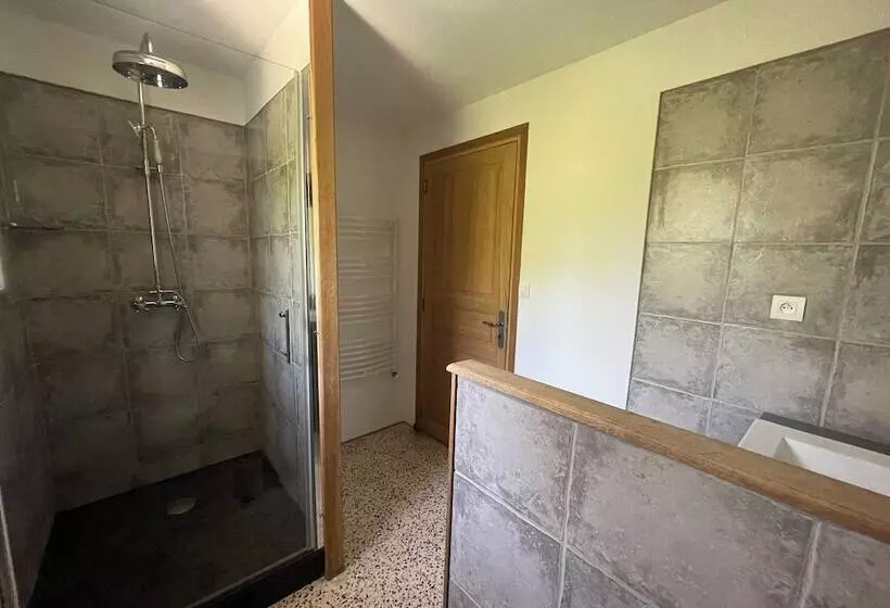 ペンション La Serre Des Mourgues