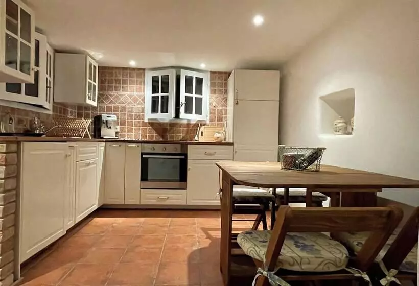 ペンション La Serre Des Mourgues