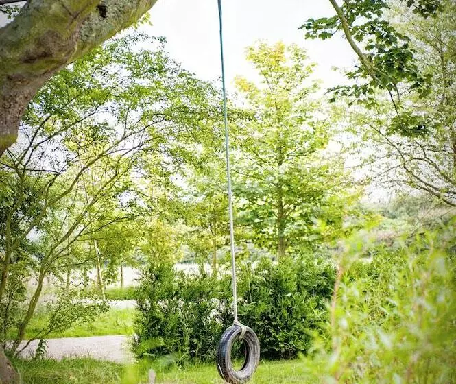 Majatalo Newton Hall Courtyard Rooms