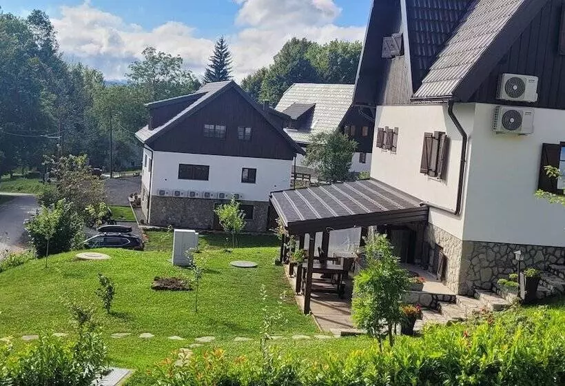 Majatalo Plitvica Villa Prica
