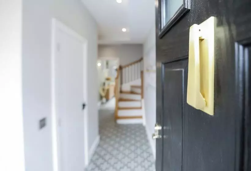 レジデンス Spa Like Bathrooms & Luxurious Accommodation