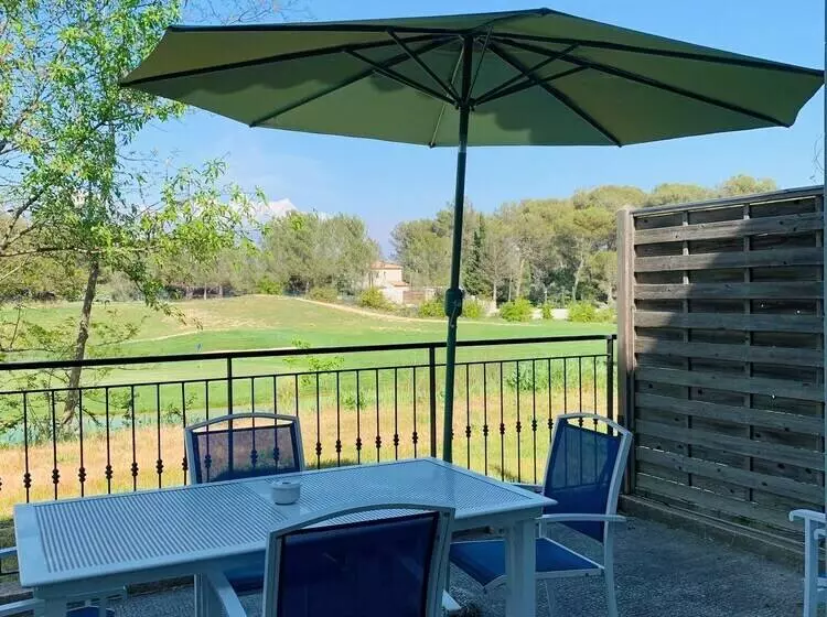 Residenssi Les Maisons Du Golf De La Cabre D Or By Ateya Vacances