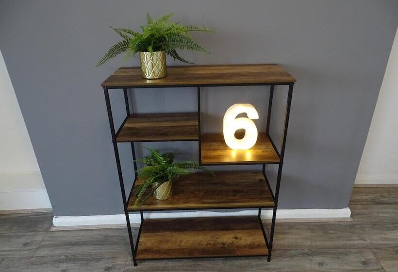 דירת נופש Perfect Location For City Centre University