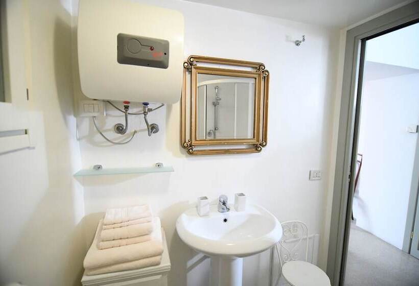 Bed and Breakfast Domo Peonia Bianca