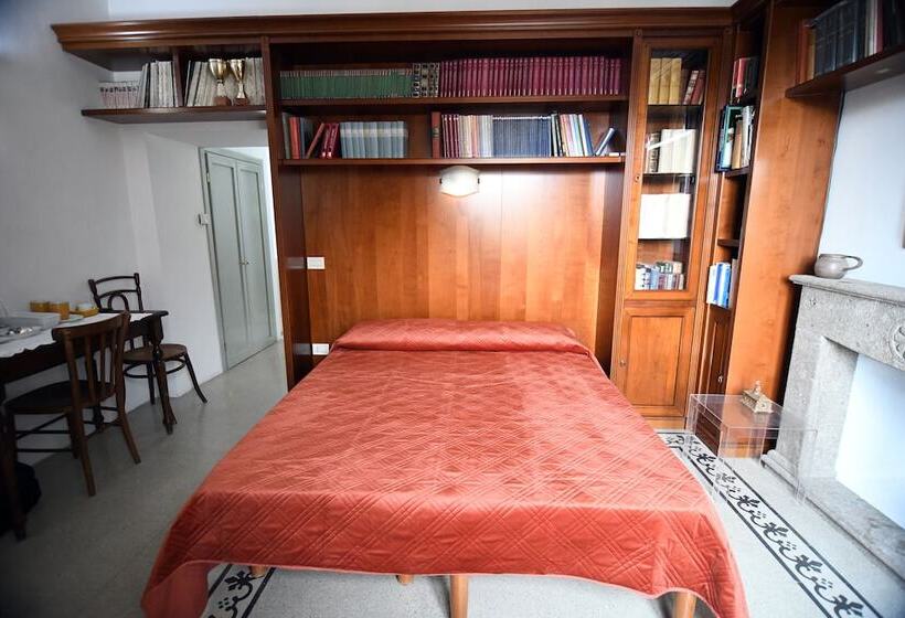 Bed and Breakfast Domo Peonia Bianca